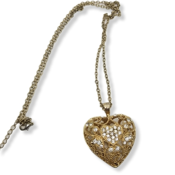 GOLDTONE FILIGREE DESIGN & CRYSTAL PUFFED HEART PENDANT & CHAIN NECKLACE - Picture 1 of 6